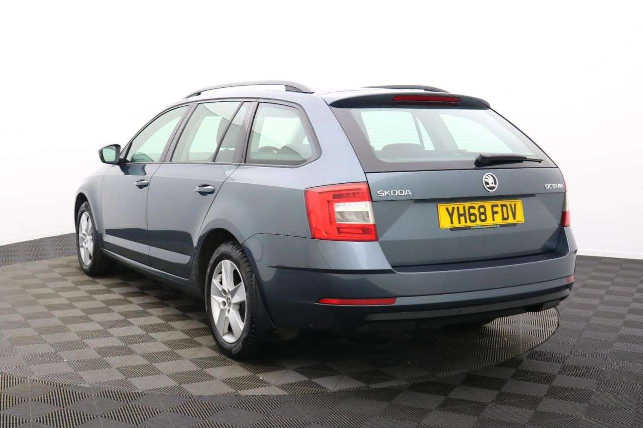 null SKODA OCTAVIA null SKODA OCTAVIA