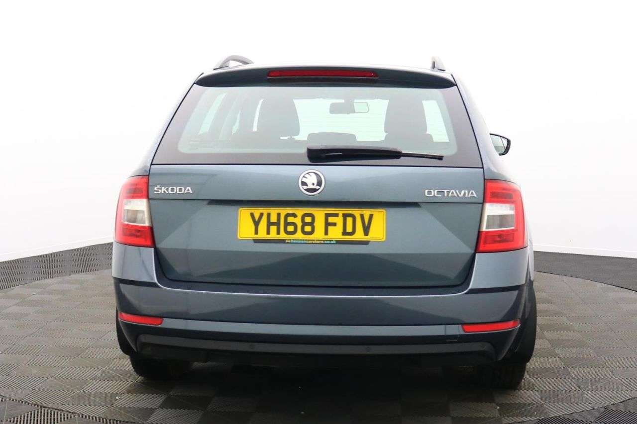 null SKODA OCTAVIA null SKODA OCTAVIA