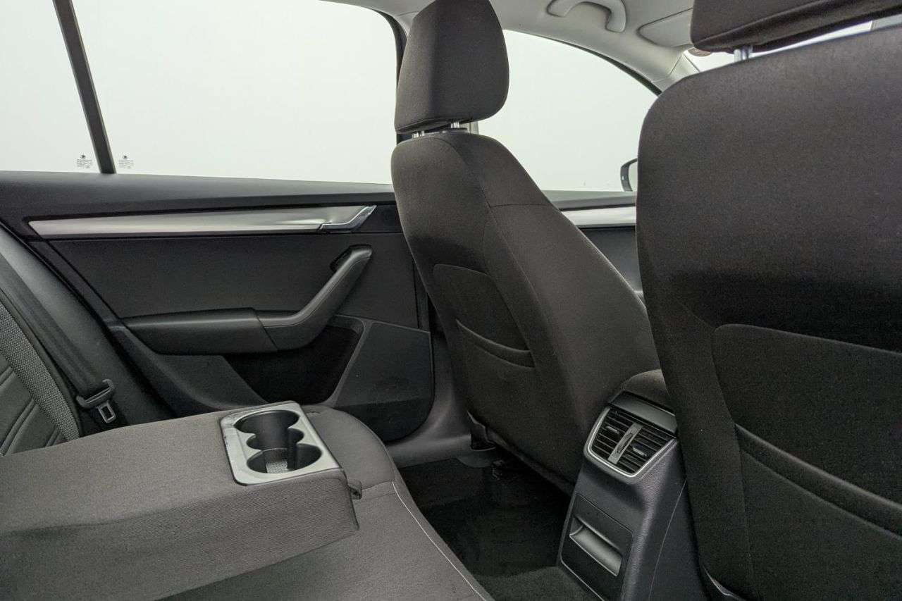 null SKODA OCTAVIA null SKODA OCTAVIA