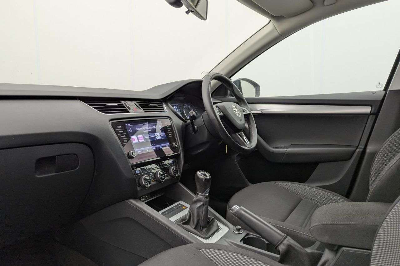 null SKODA OCTAVIA null SKODA OCTAVIA