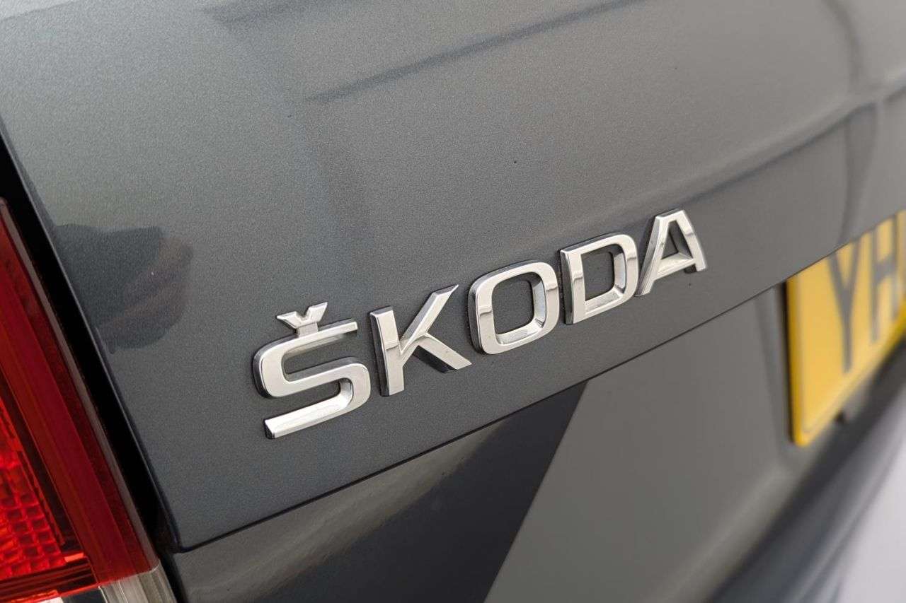 null SKODA OCTAVIA null SKODA OCTAVIA