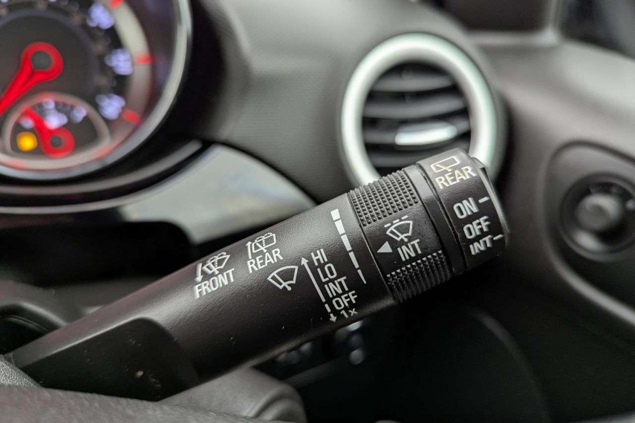 2017 VAUXHALL ADAM 2017 VAUXHALL ADAM