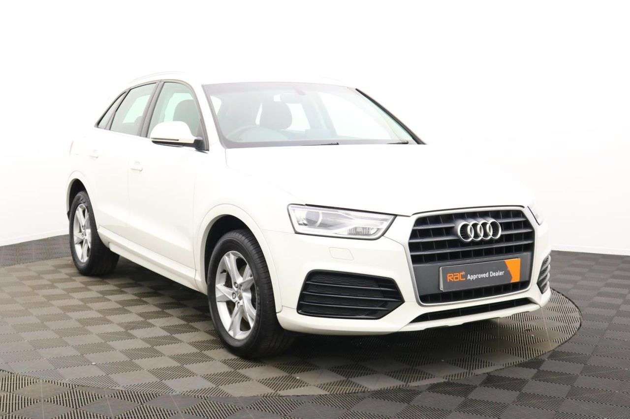 null AUDI Q3 null AUDI Q3