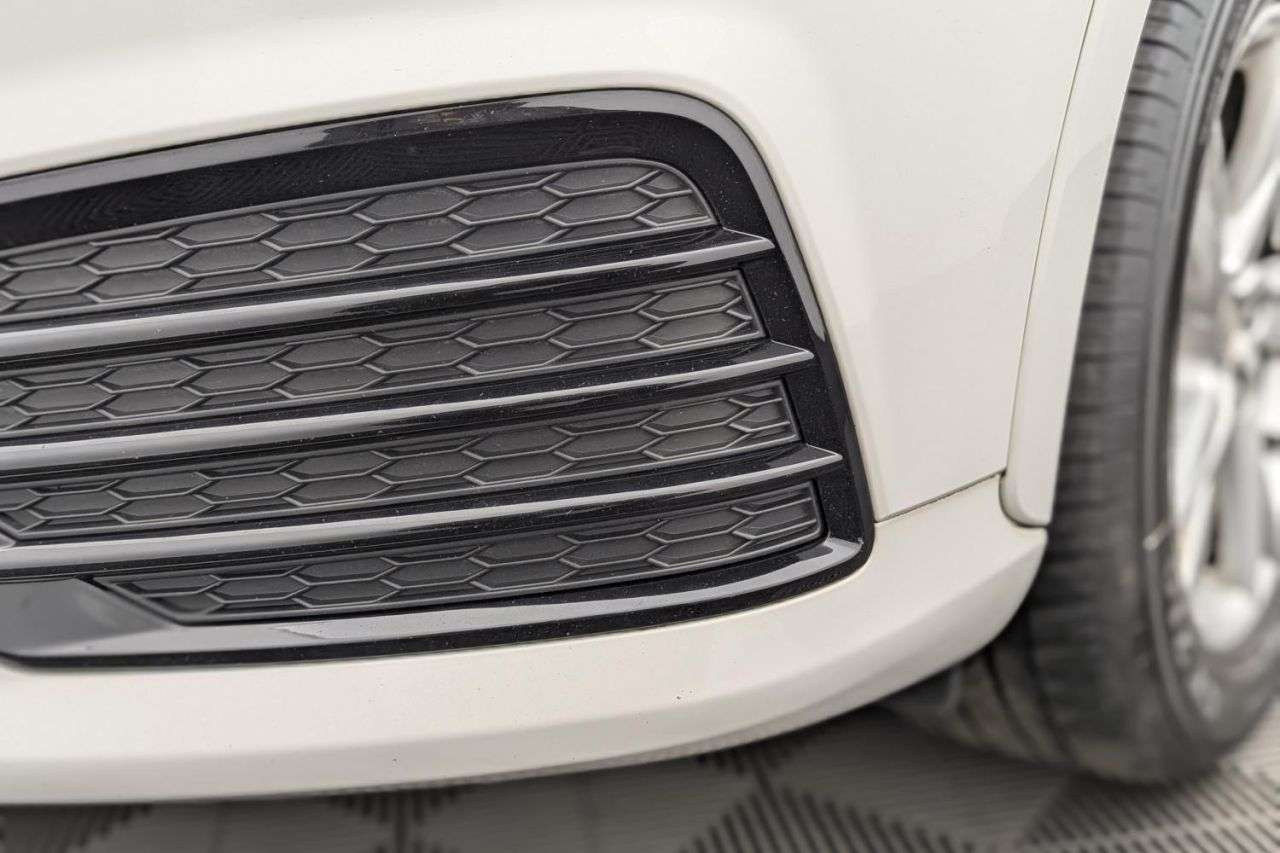 null AUDI Q3 null AUDI Q3