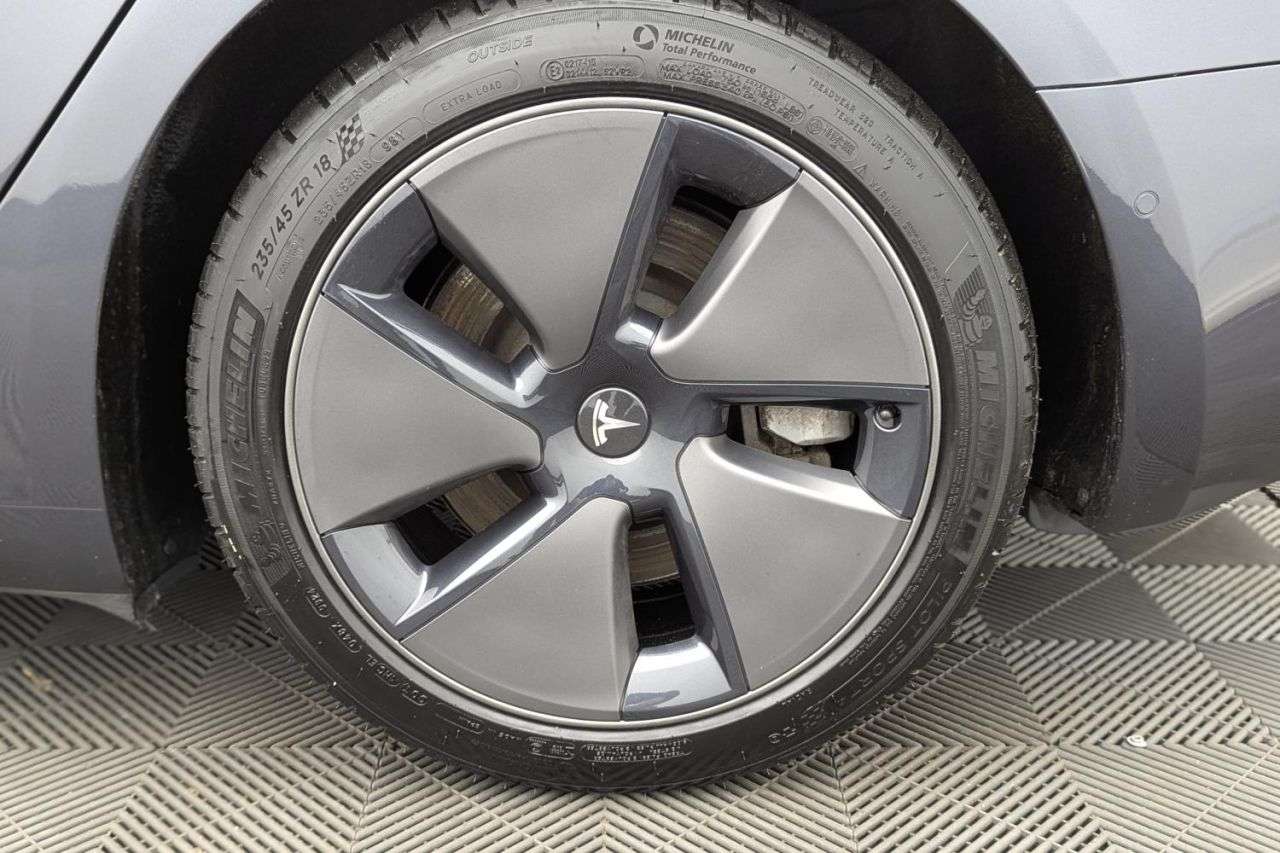 2020 TESLA MODEL 3 2020 TESLA MODEL 3