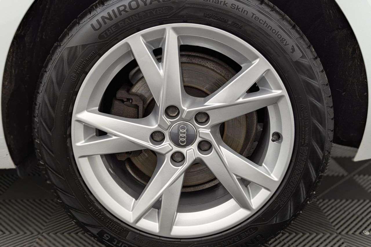 2016 AUDI A4 2016 AUDI A4