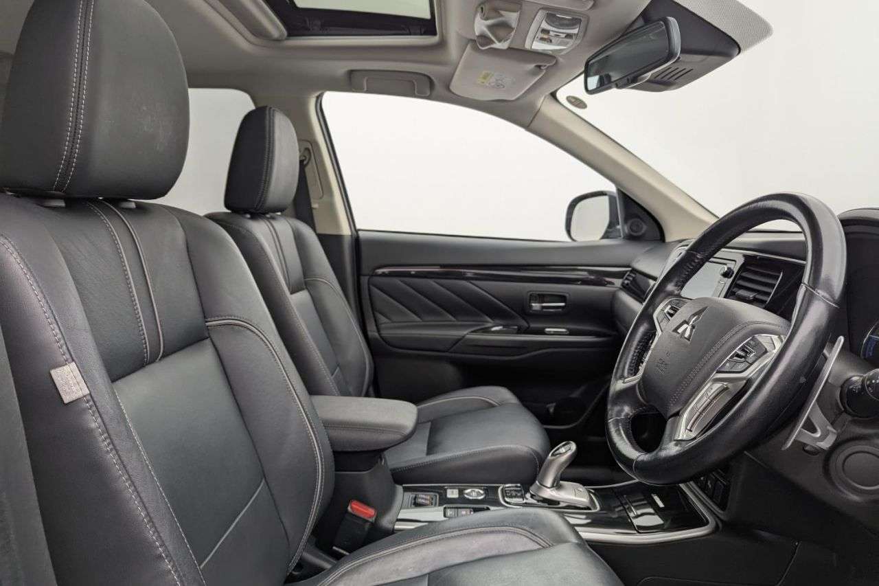 2017 MITSUBISHI OUTLANDER 2017 MITSUBISHI OUTLANDER