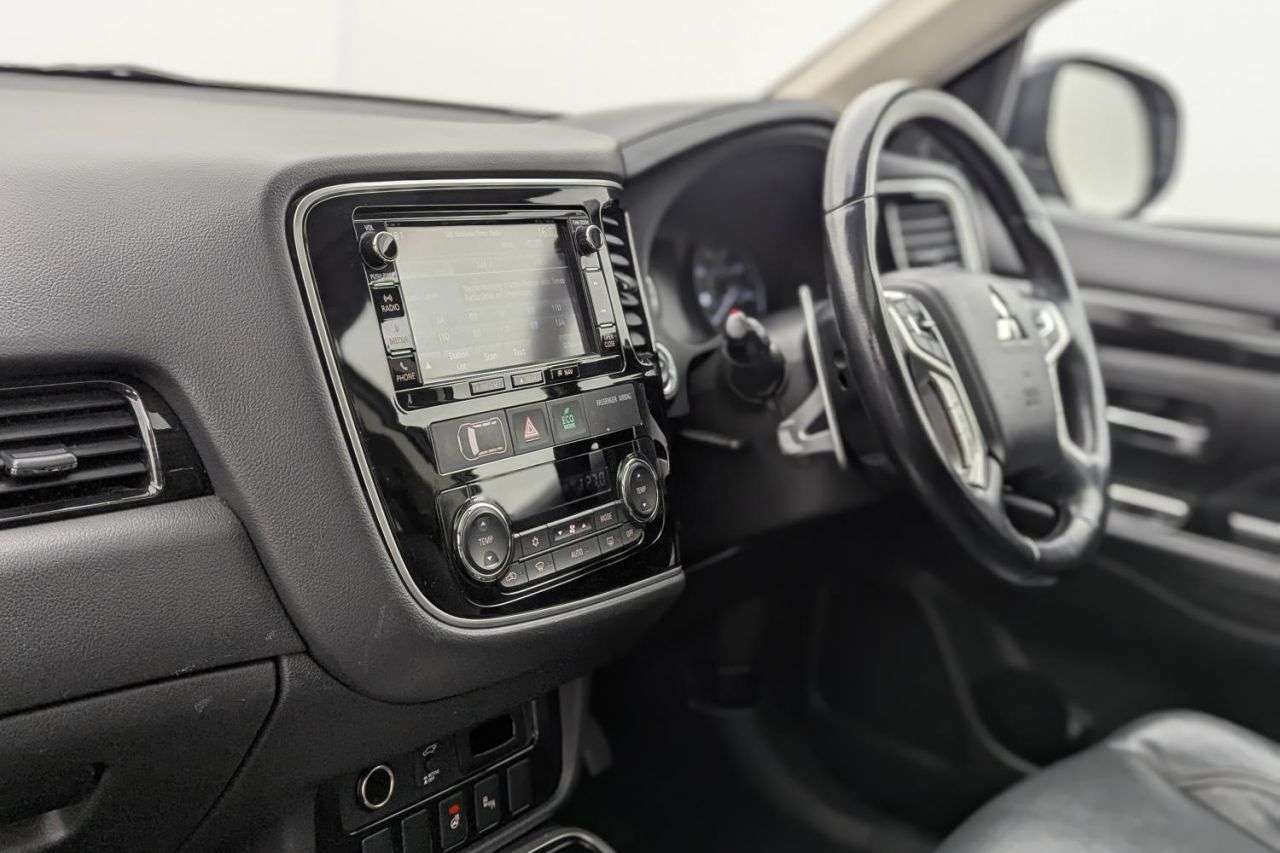 2017 MITSUBISHI OUTLANDER 2017 MITSUBISHI OUTLANDER