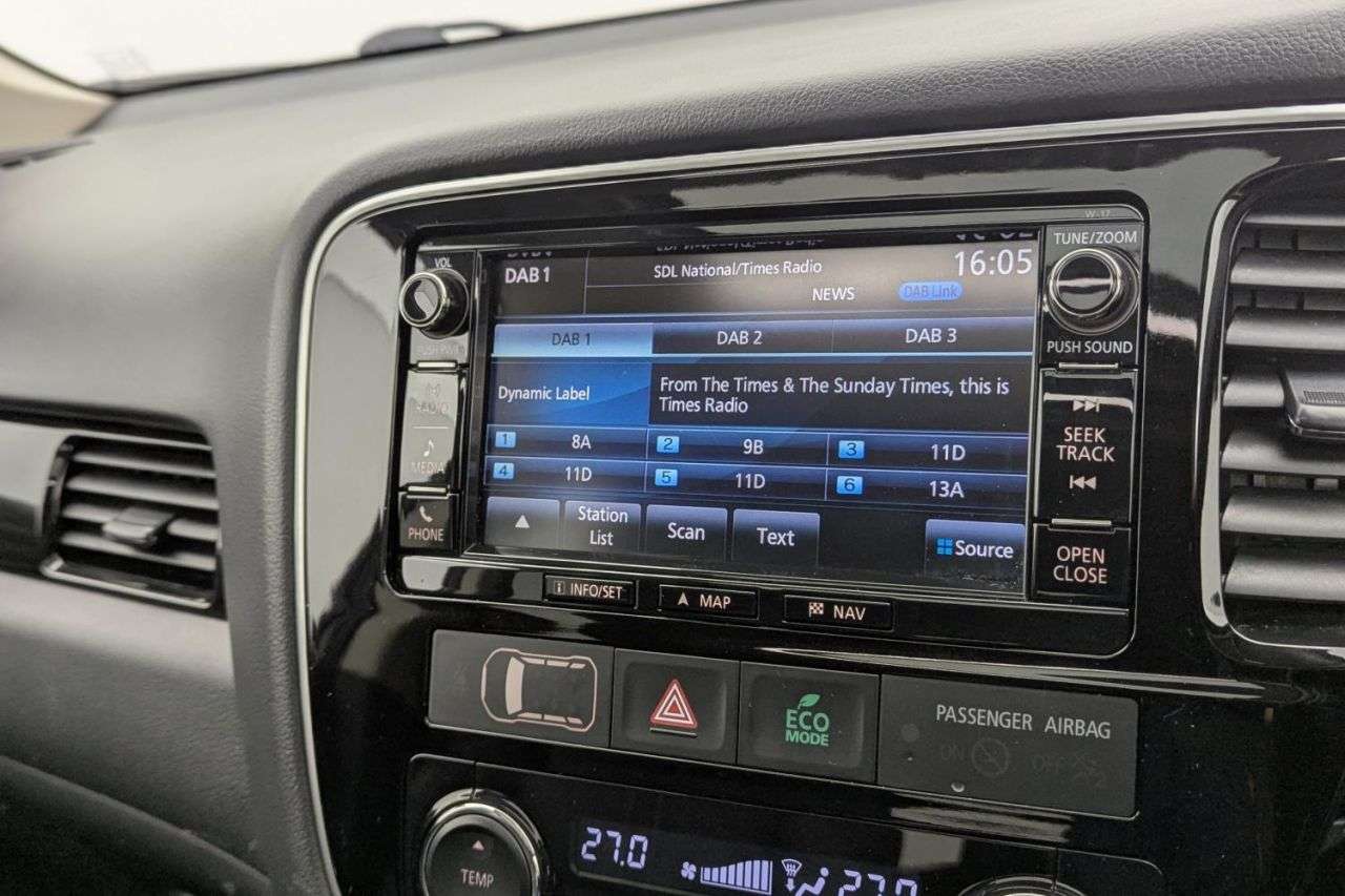 2017 MITSUBISHI OUTLANDER 2017 MITSUBISHI OUTLANDER