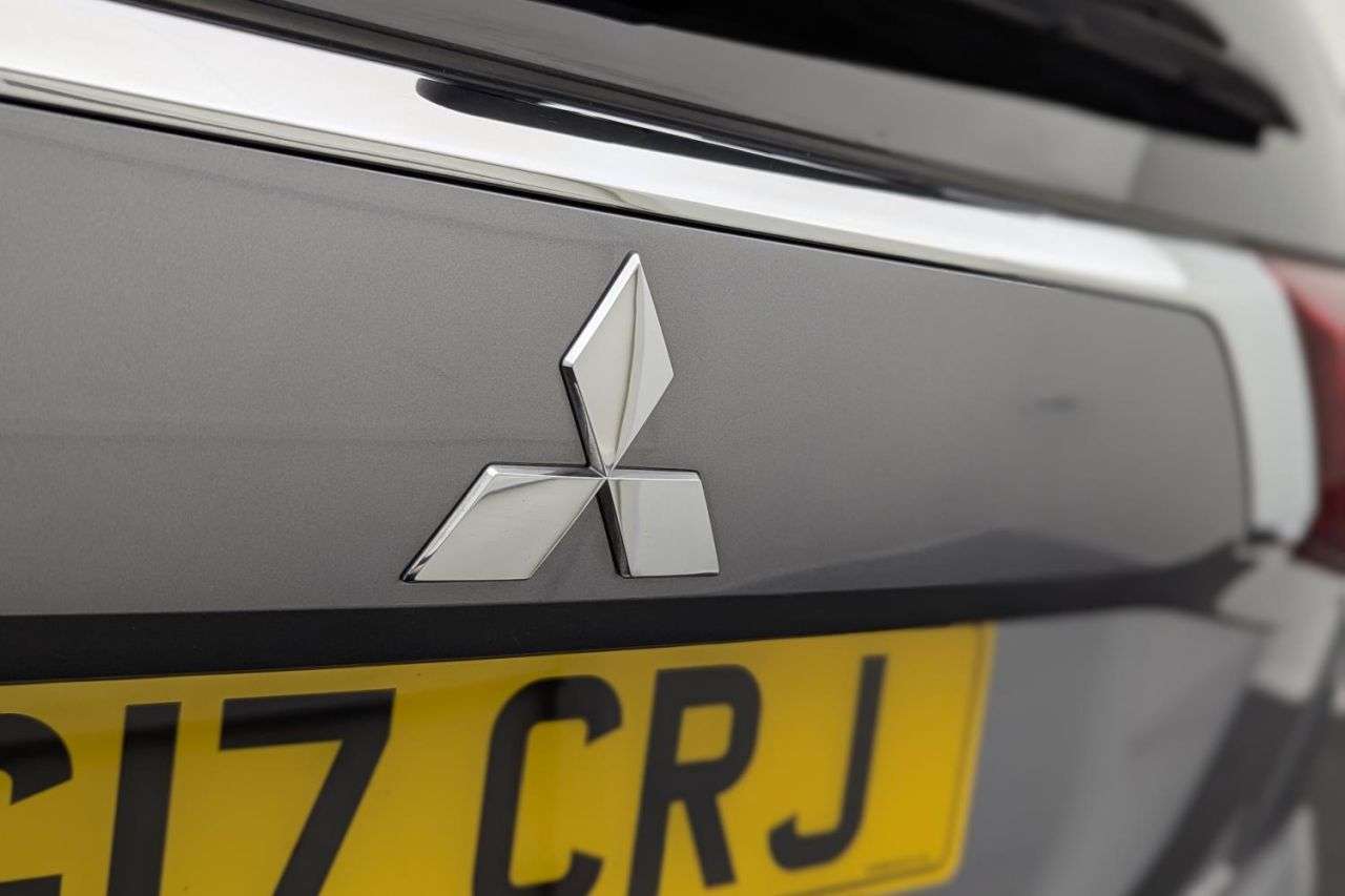 2017 MITSUBISHI OUTLANDER 2017 MITSUBISHI OUTLANDER