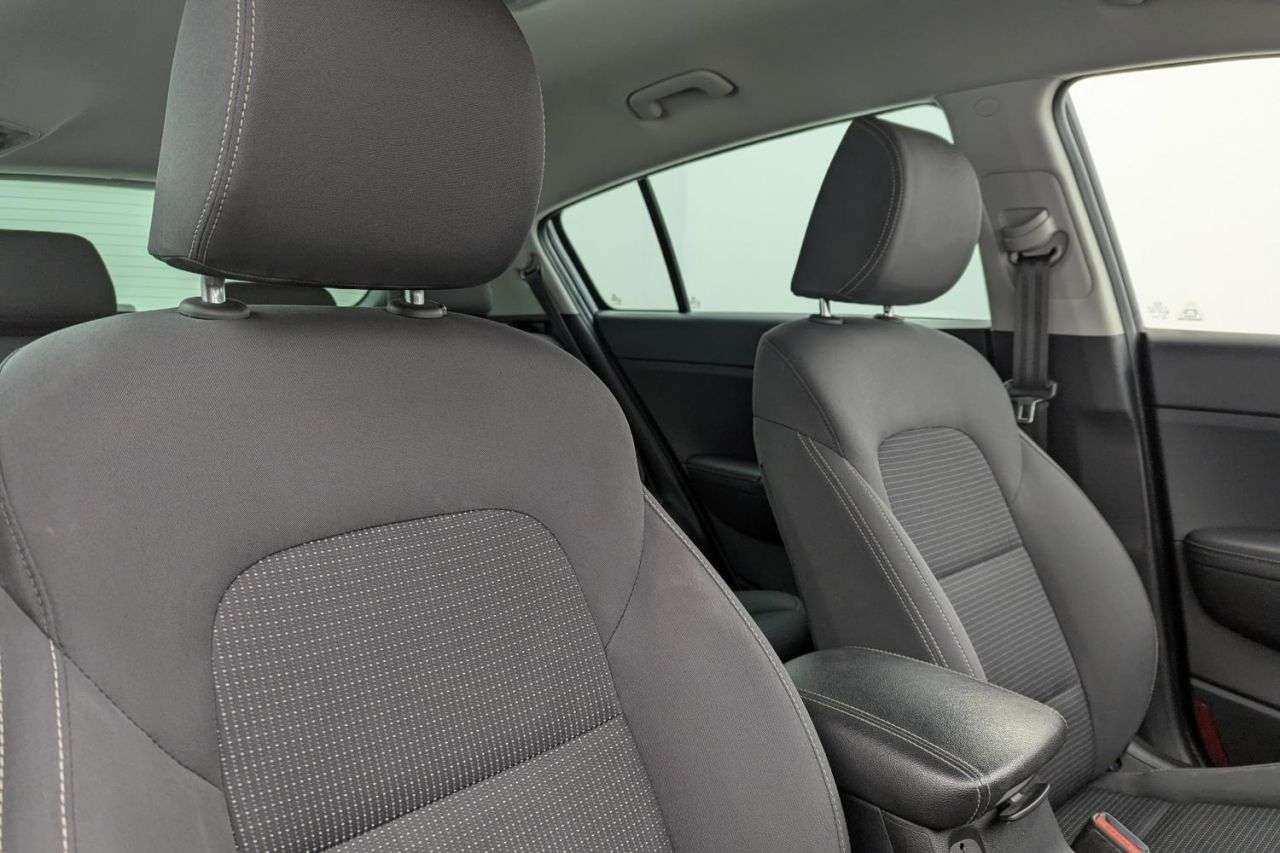 2017 KIA SPORTAGE 2017 KIA SPORTAGE