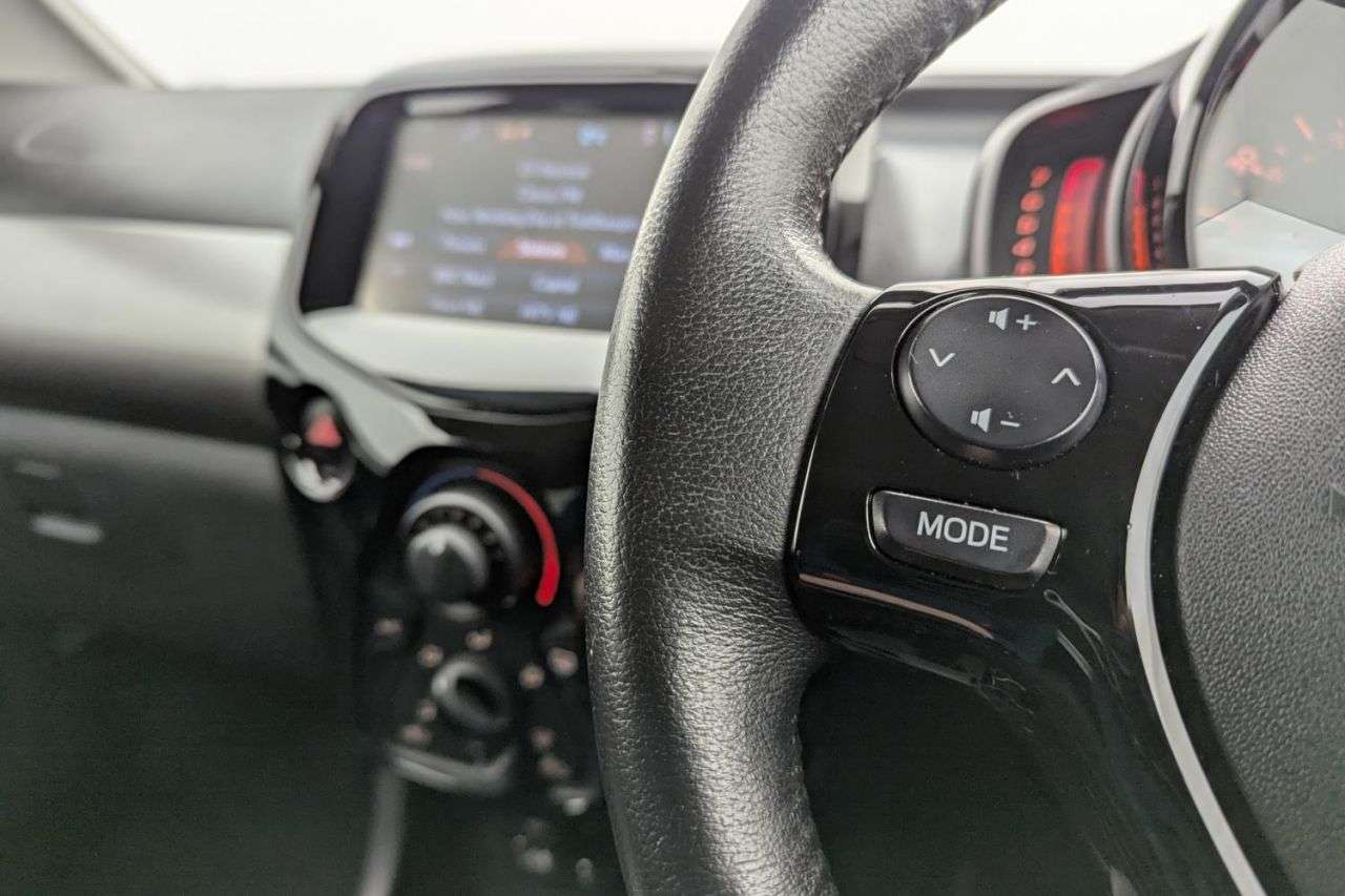 2016 PEUGEOT 108 2016 PEUGEOT 108