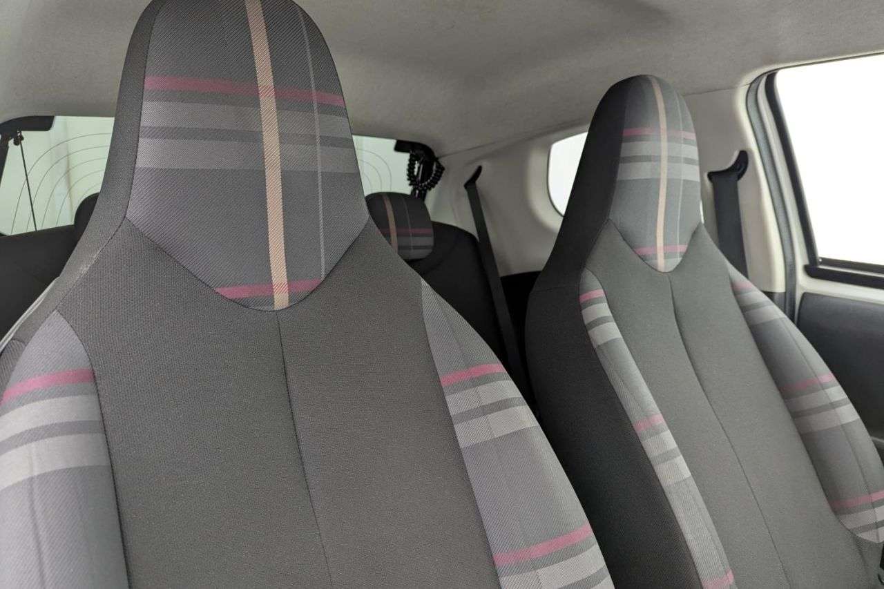 2016 PEUGEOT 108 2016 PEUGEOT 108