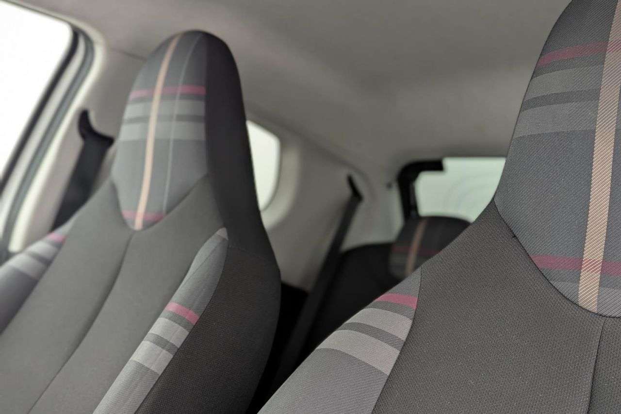 2016 PEUGEOT 108 2016 PEUGEOT 108