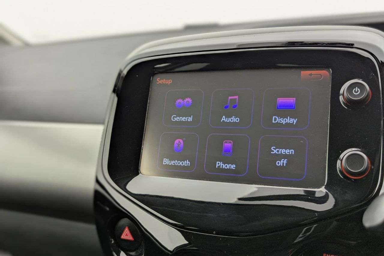 2016 PEUGEOT 108 2016 PEUGEOT 108