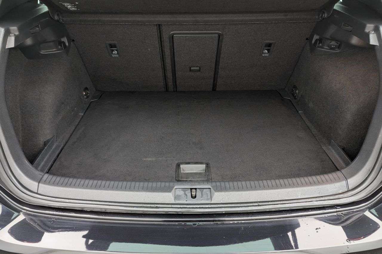 2017 VOLKSWAGEN GOLF 2017 VOLKSWAGEN GOLF