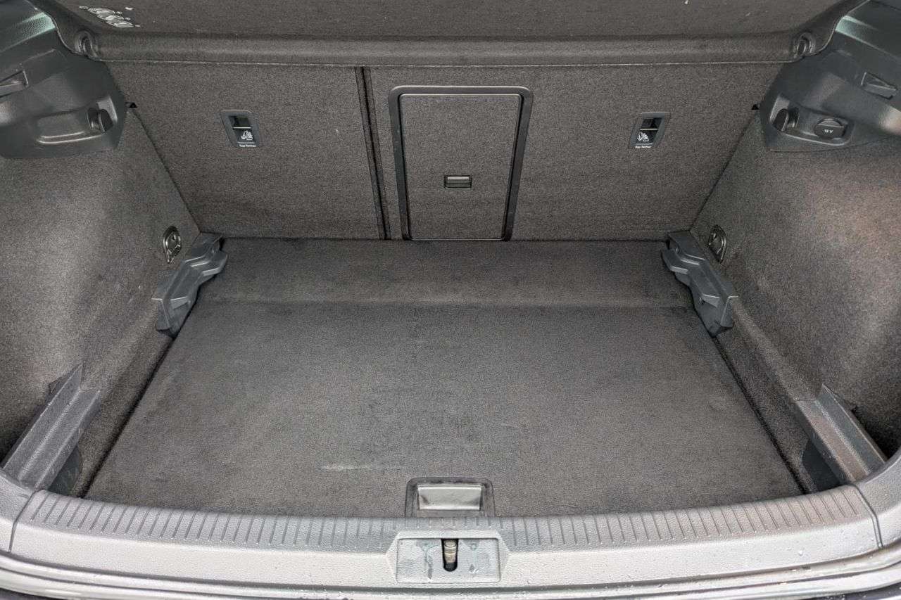 2017 VOLKSWAGEN GOLF 2017 VOLKSWAGEN GOLF