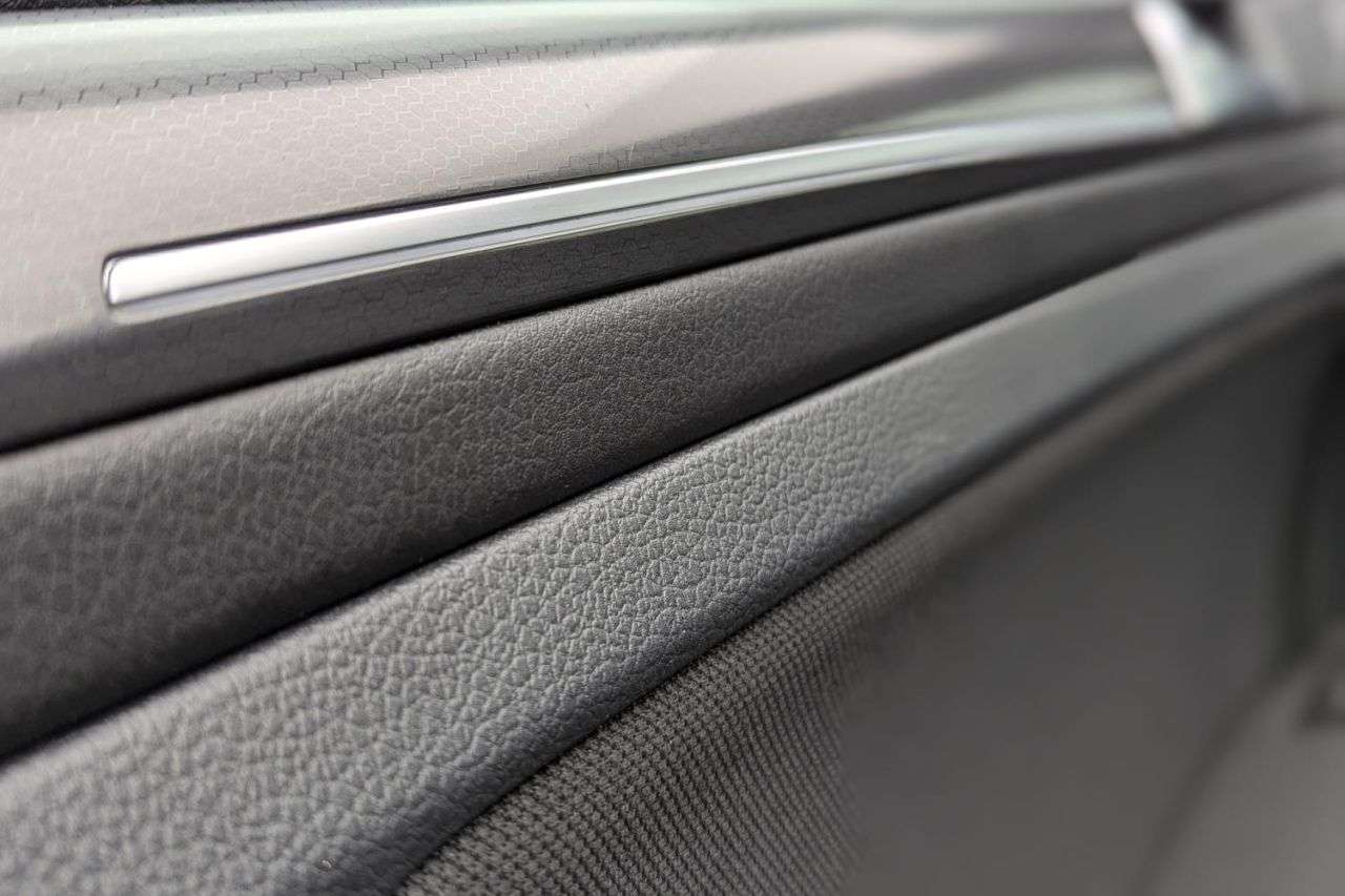 2017 VOLKSWAGEN GOLF 2017 VOLKSWAGEN GOLF