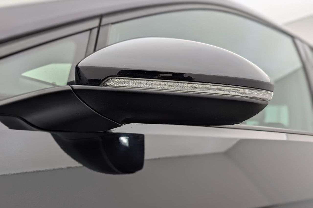 2017 VOLKSWAGEN GOLF 2017 VOLKSWAGEN GOLF