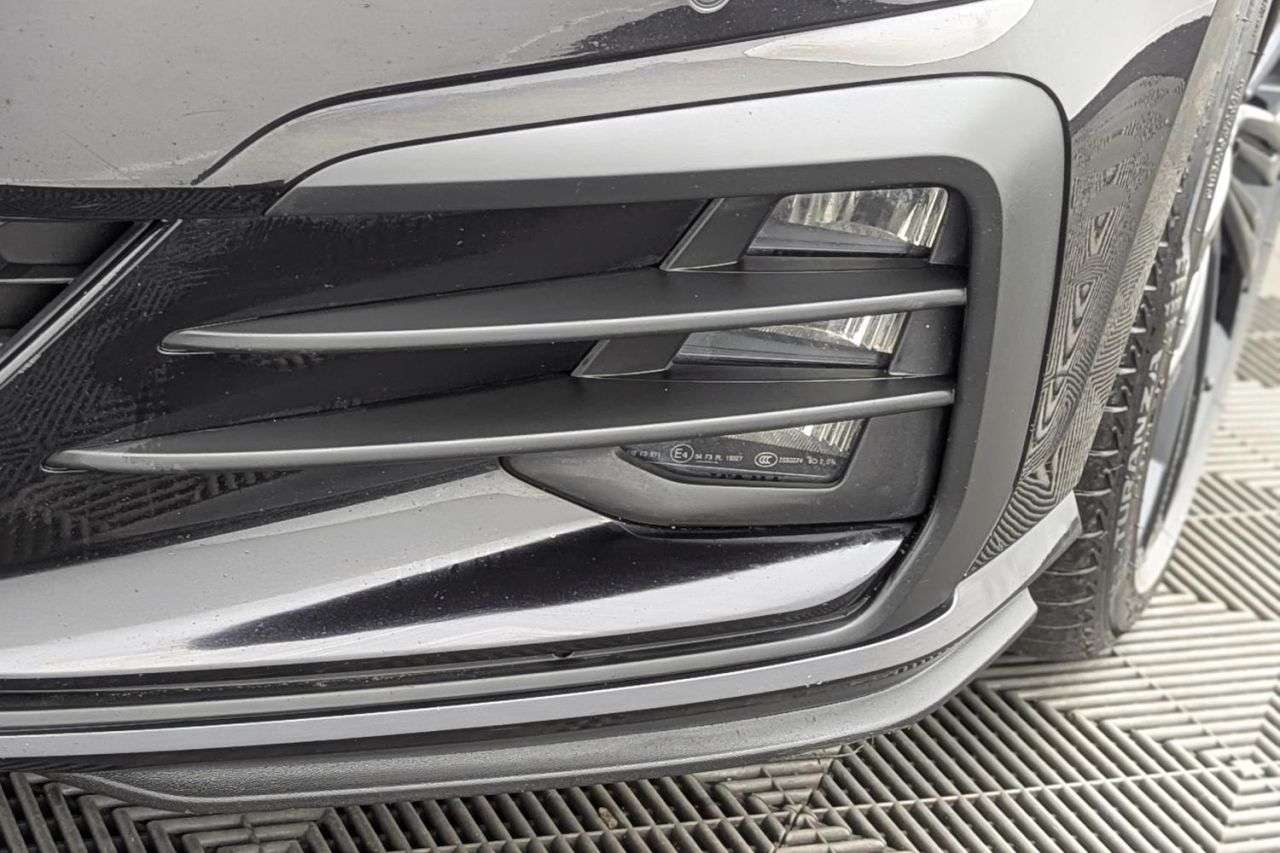 2017 VOLKSWAGEN GOLF 2017 VOLKSWAGEN GOLF