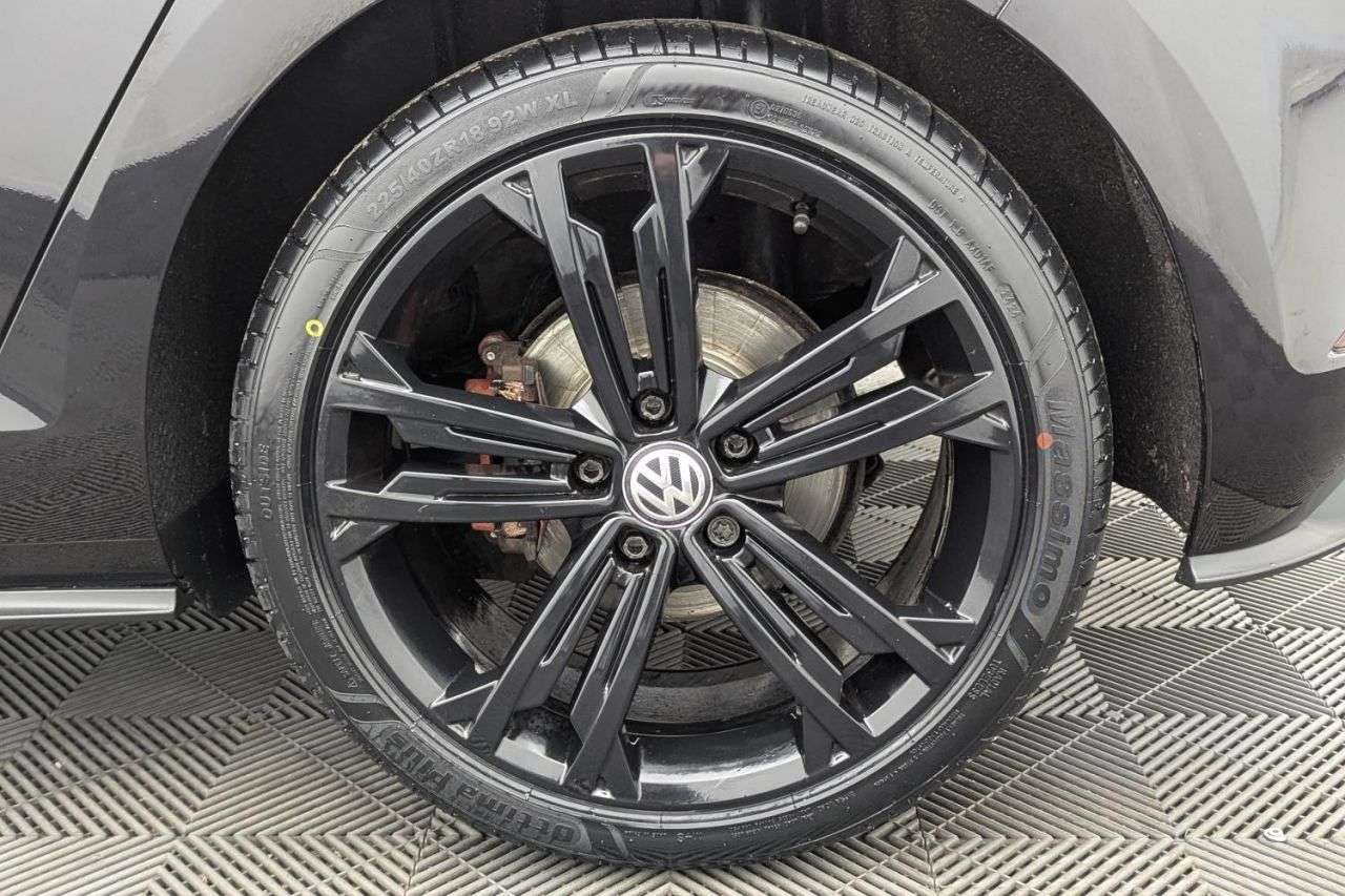 2017 VOLKSWAGEN GOLF 2017 VOLKSWAGEN GOLF