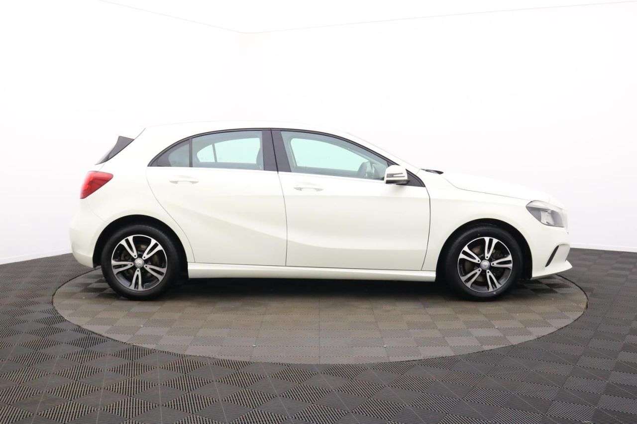A 2016 MERCEDES-BENZ A-CLASS 1.6 A180 SE Hatchback 5dr Petrol Manual Euro 6 (s/s) (122 ps) Award Winning A 2016 MERCEDES-BENZ A-CLASS 1.6 A180 SE Hatchback 5dr Petrol Manual Euro 6 (s/s) (122 ps) Award Winning