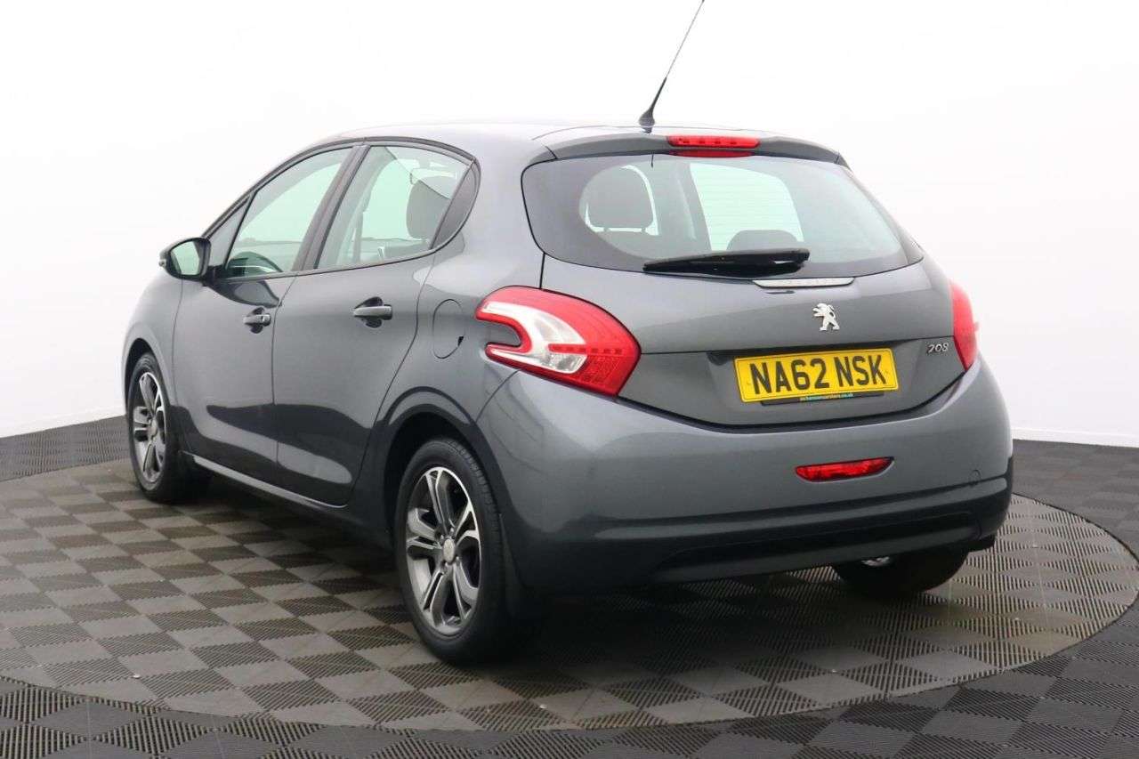 2012 PEUGEOT 208 2012 PEUGEOT 208