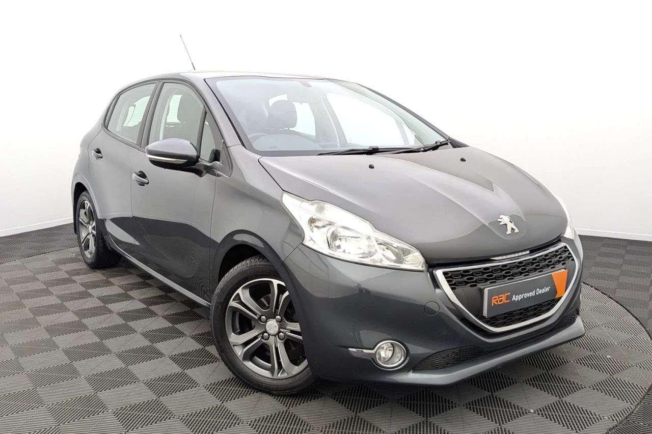 A 2012 PEUGEOT 208 1.2 VTi Active Hatchback 5dr Petrol Manual Euro 5 (82 ps) Award Winning 5 S A 2012 PEUGEOT 208 1.2 VTi Active Hatchback 5dr Petrol Manual Euro 5 (82 ps) Award Winning 5 S