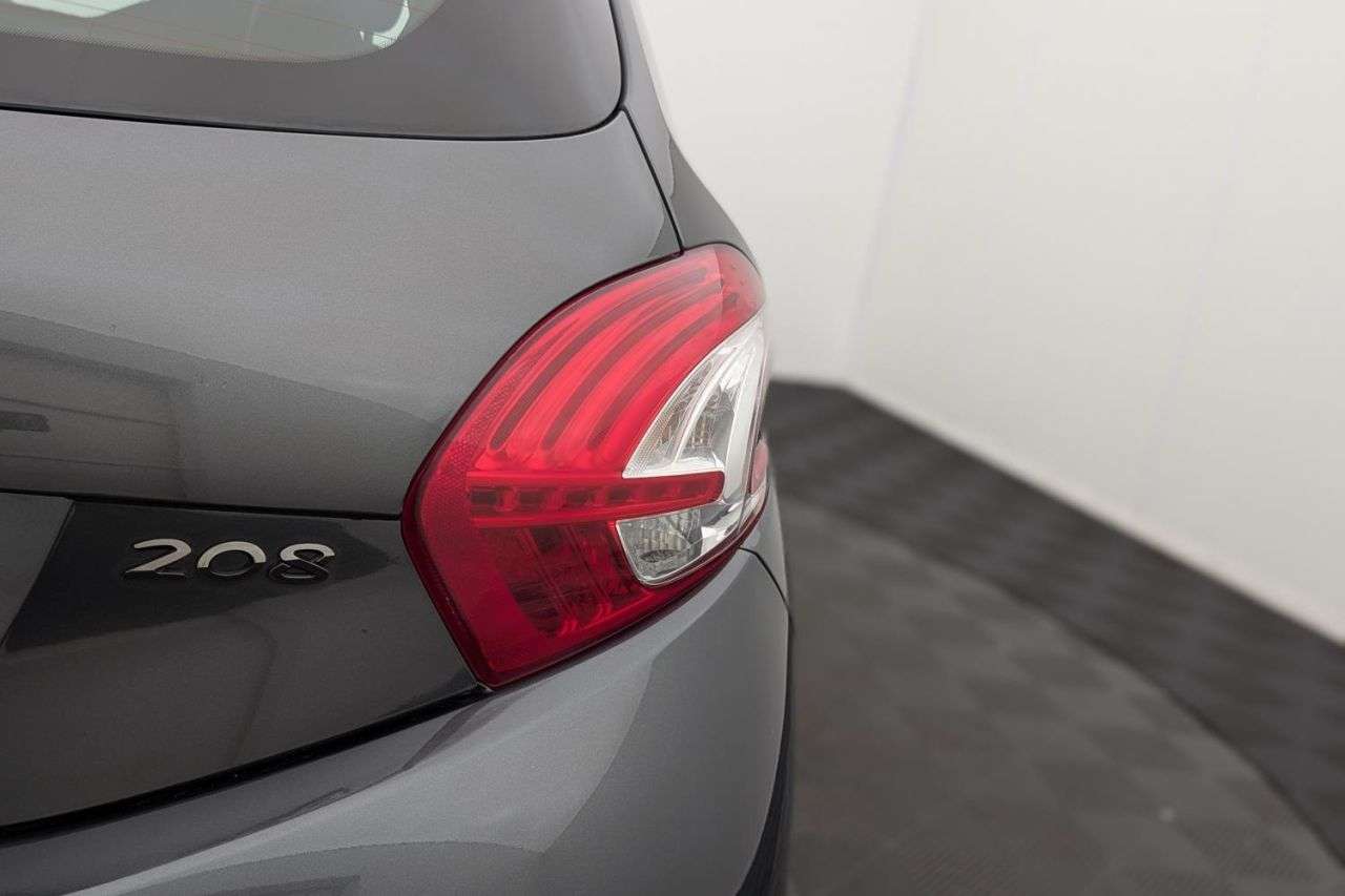 2012 PEUGEOT 208 2012 PEUGEOT 208