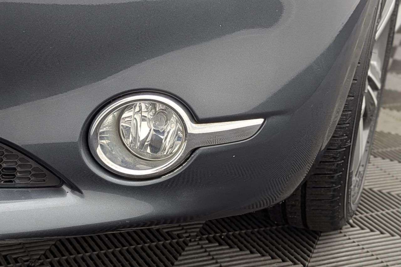 2012 PEUGEOT 208 2012 PEUGEOT 208