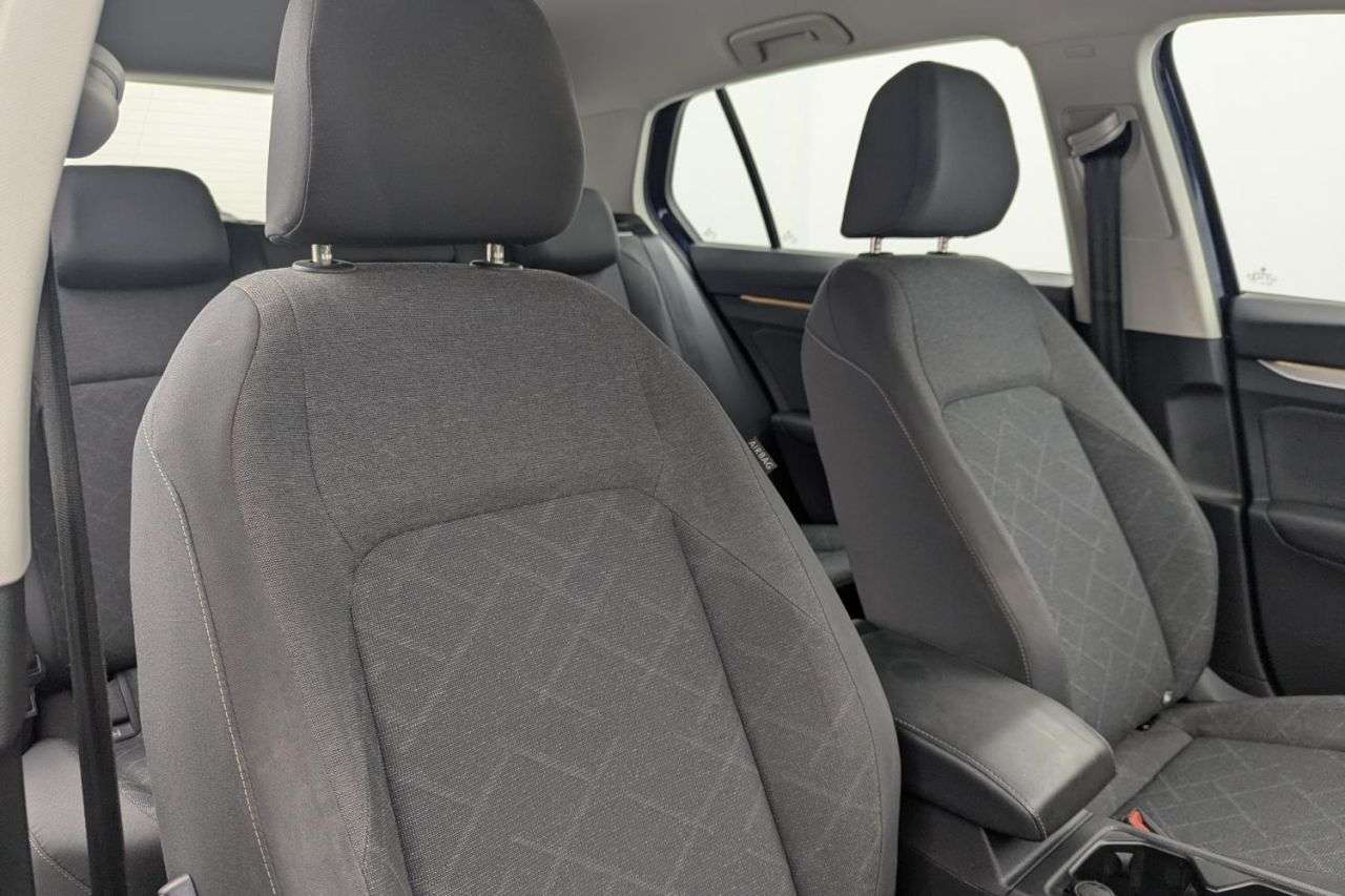 2022 VOLKSWAGEN GOLF 2022 VOLKSWAGEN GOLF