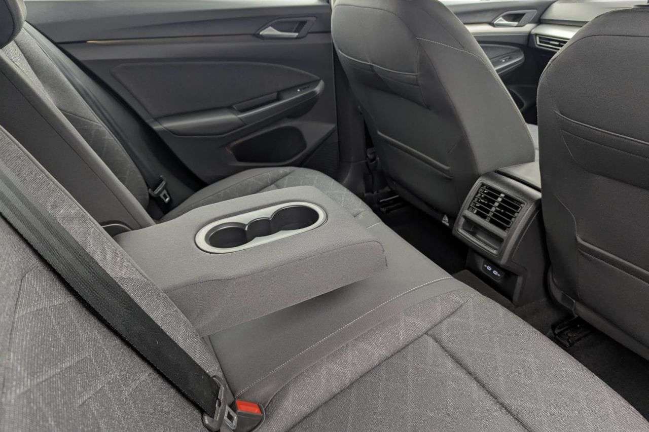 2022 VOLKSWAGEN GOLF 2022 VOLKSWAGEN GOLF