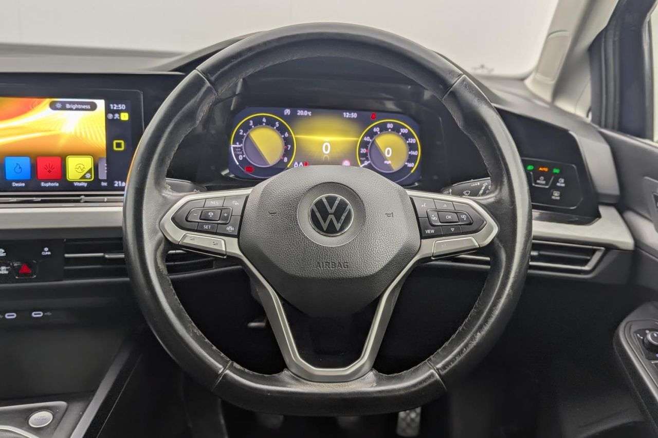 2022 VOLKSWAGEN GOLF 2022 VOLKSWAGEN GOLF