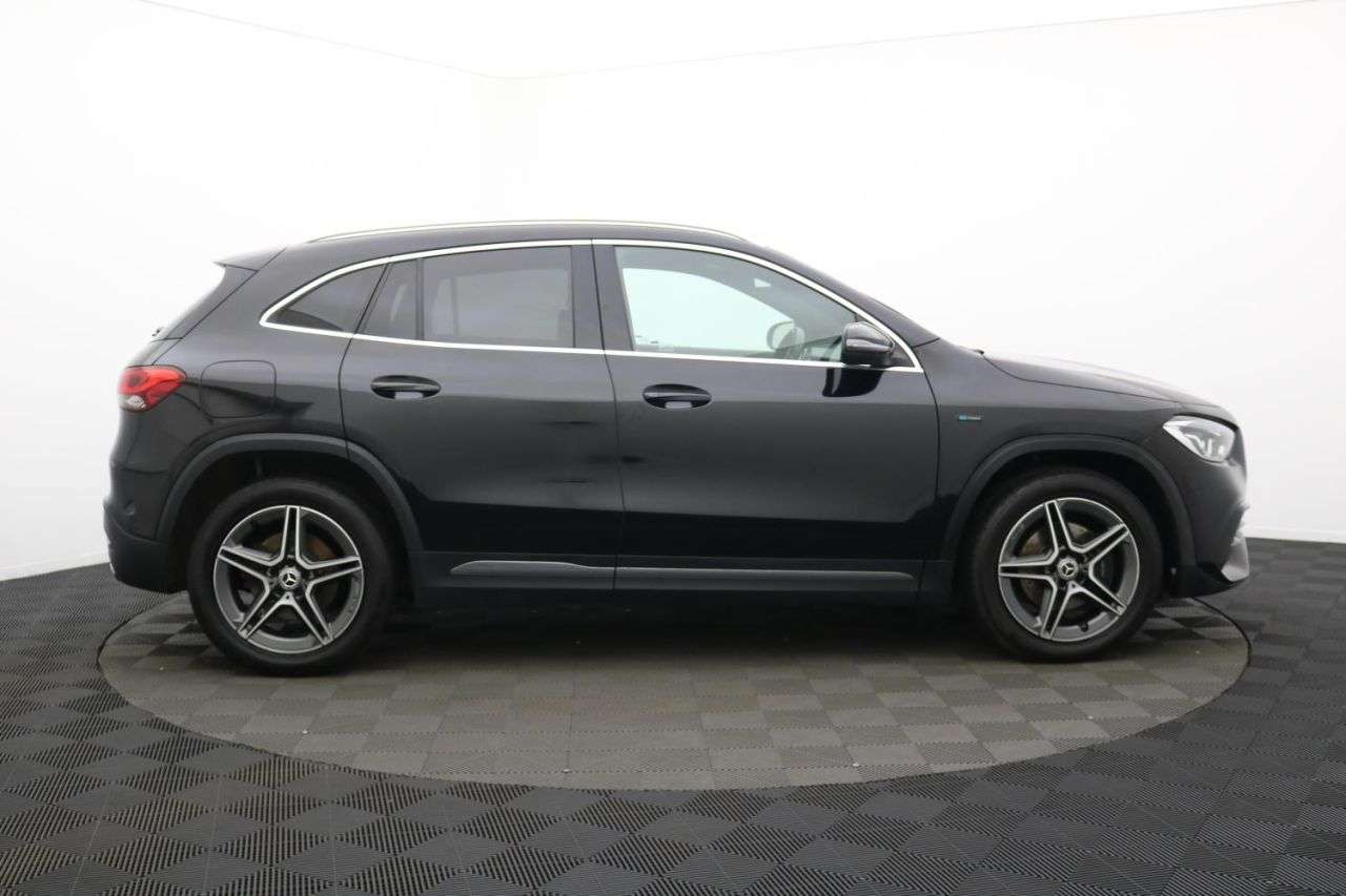 2021 MERCEDES-BENZ GLA 2021 MERCEDES-BENZ GLA