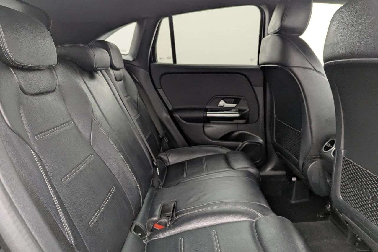 2021 MERCEDES-BENZ GLA 2021 MERCEDES-BENZ GLA