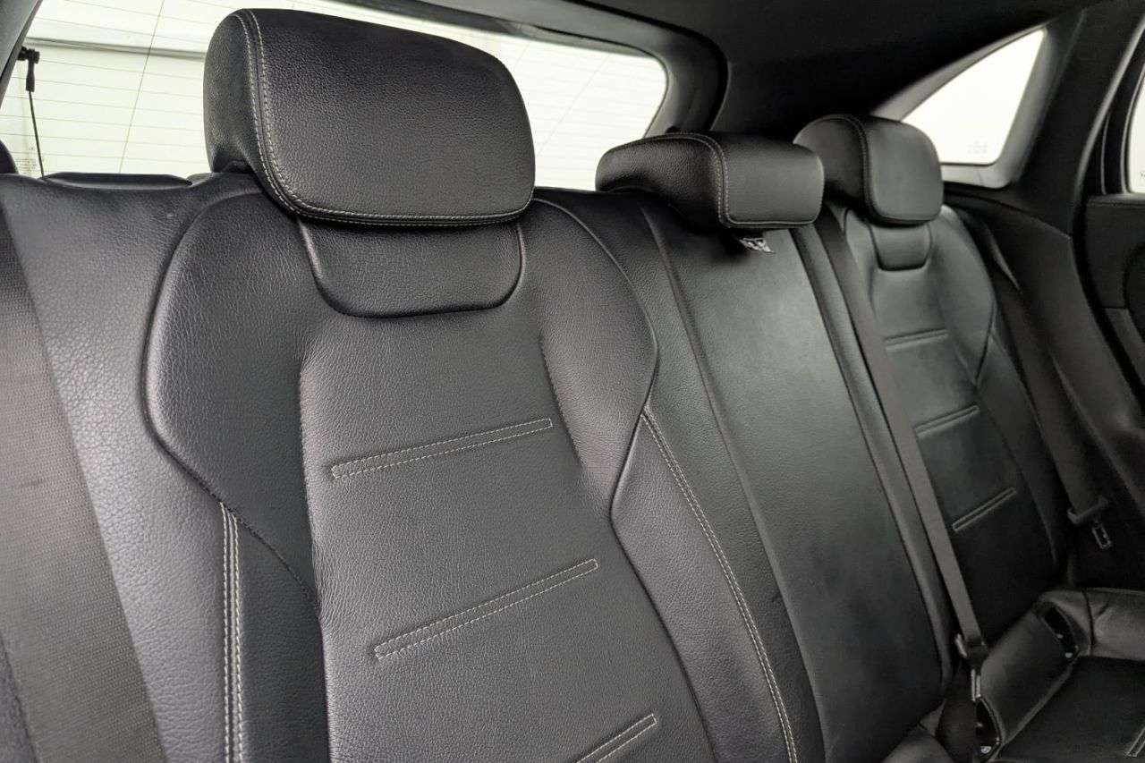 2021 MERCEDES-BENZ GLA 2021 MERCEDES-BENZ GLA