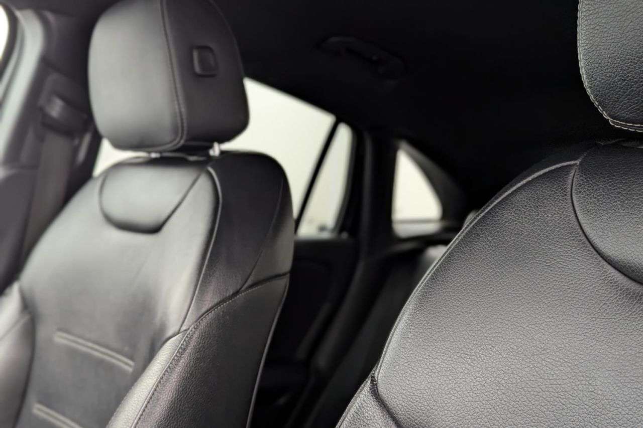 2021 MERCEDES-BENZ GLA 2021 MERCEDES-BENZ GLA