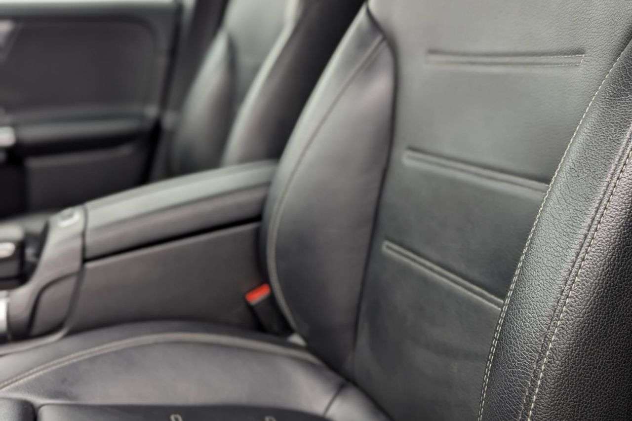 2021 MERCEDES-BENZ GLA 2021 MERCEDES-BENZ GLA