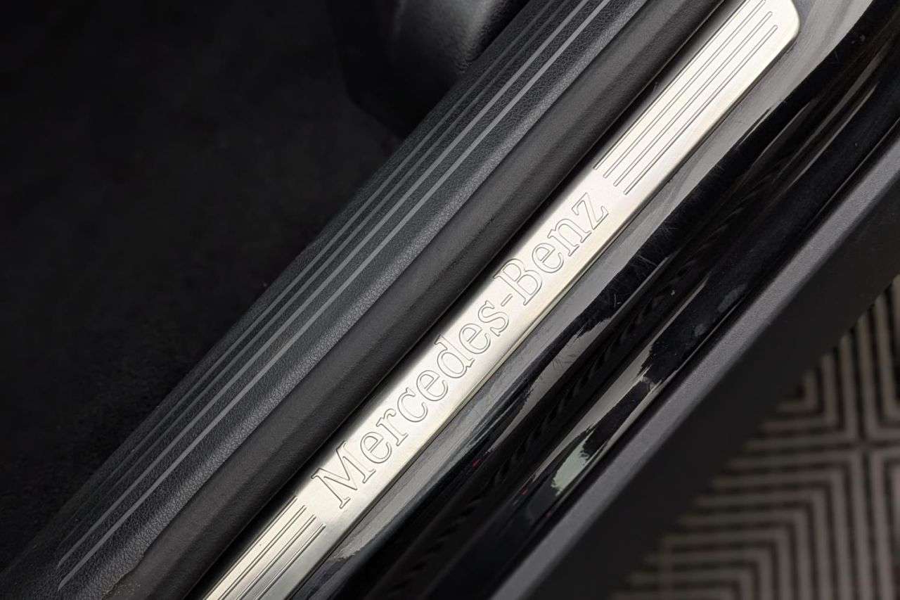 2021 MERCEDES-BENZ GLA 2021 MERCEDES-BENZ GLA