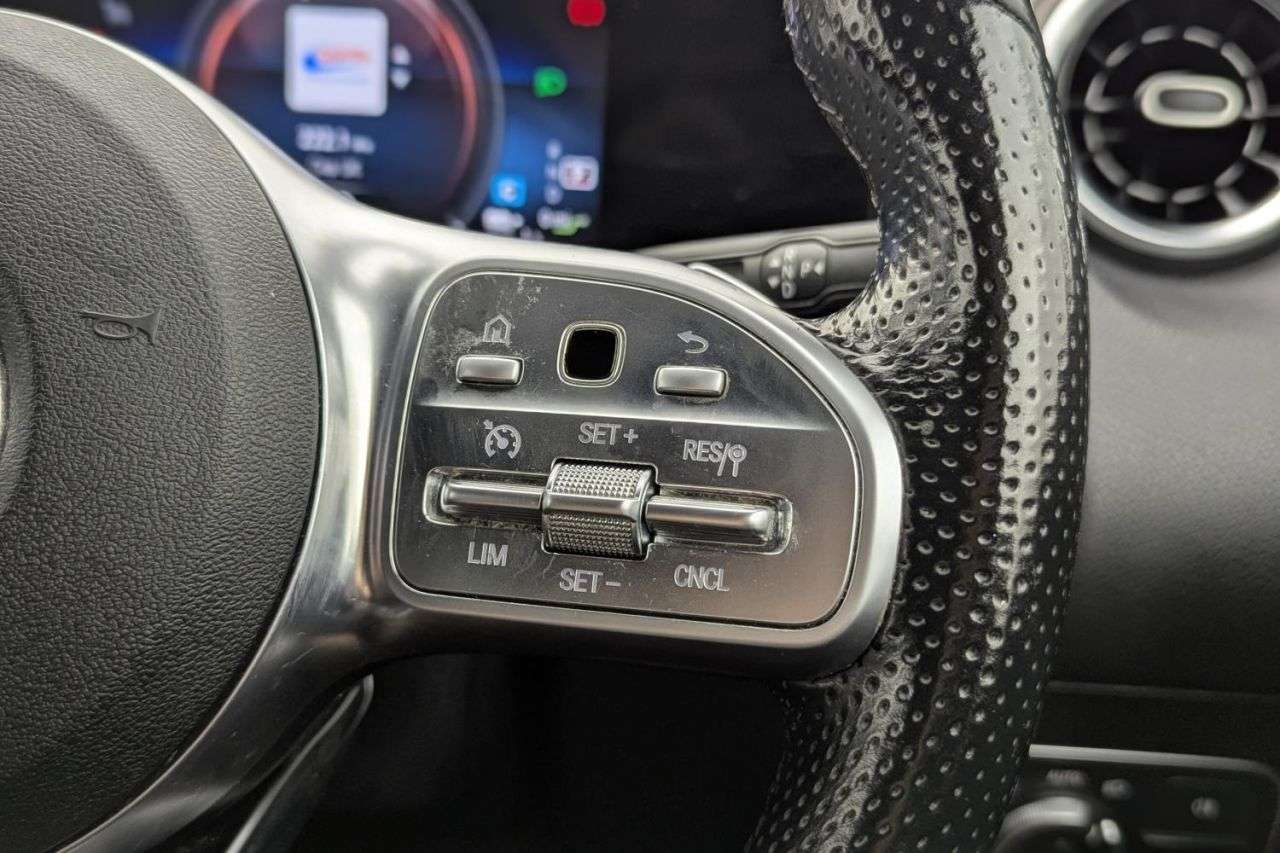 2021 MERCEDES-BENZ GLA 2021 MERCEDES-BENZ GLA