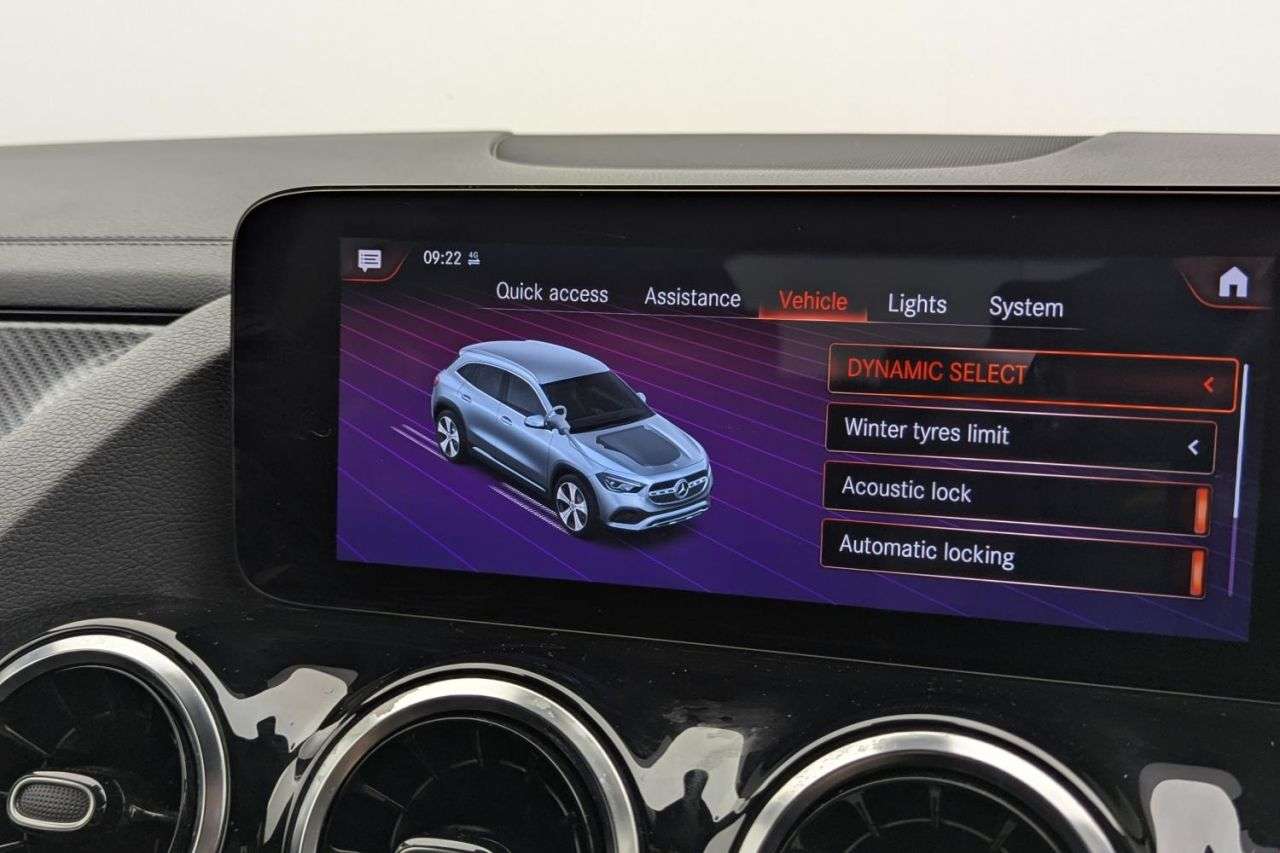 2021 MERCEDES-BENZ GLA 2021 MERCEDES-BENZ GLA