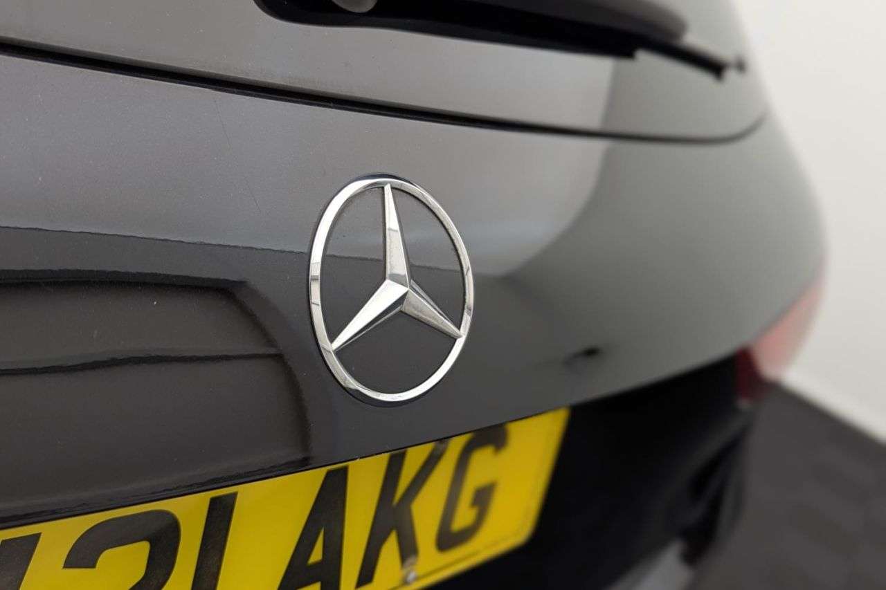 2021 MERCEDES-BENZ GLA 2021 MERCEDES-BENZ GLA