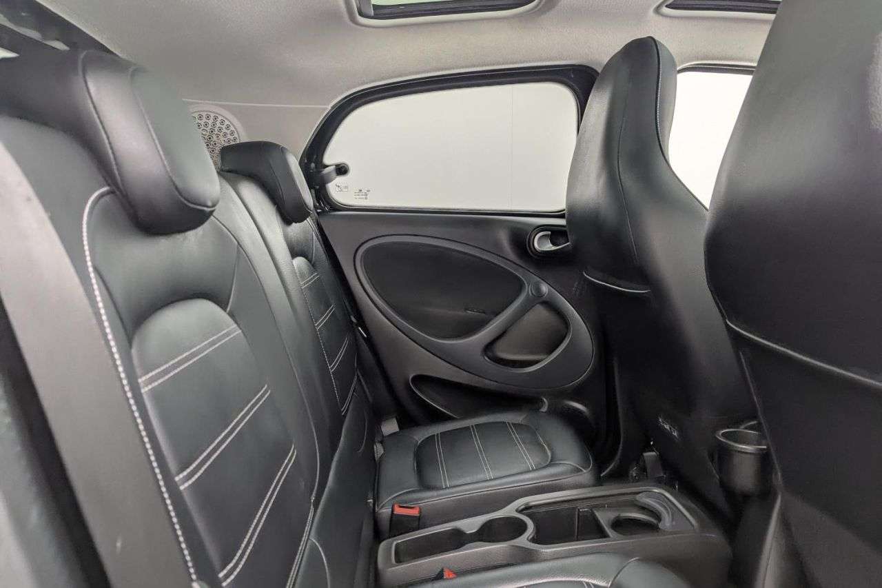 2022 SMART FORFOUR 2022 SMART FORFOUR