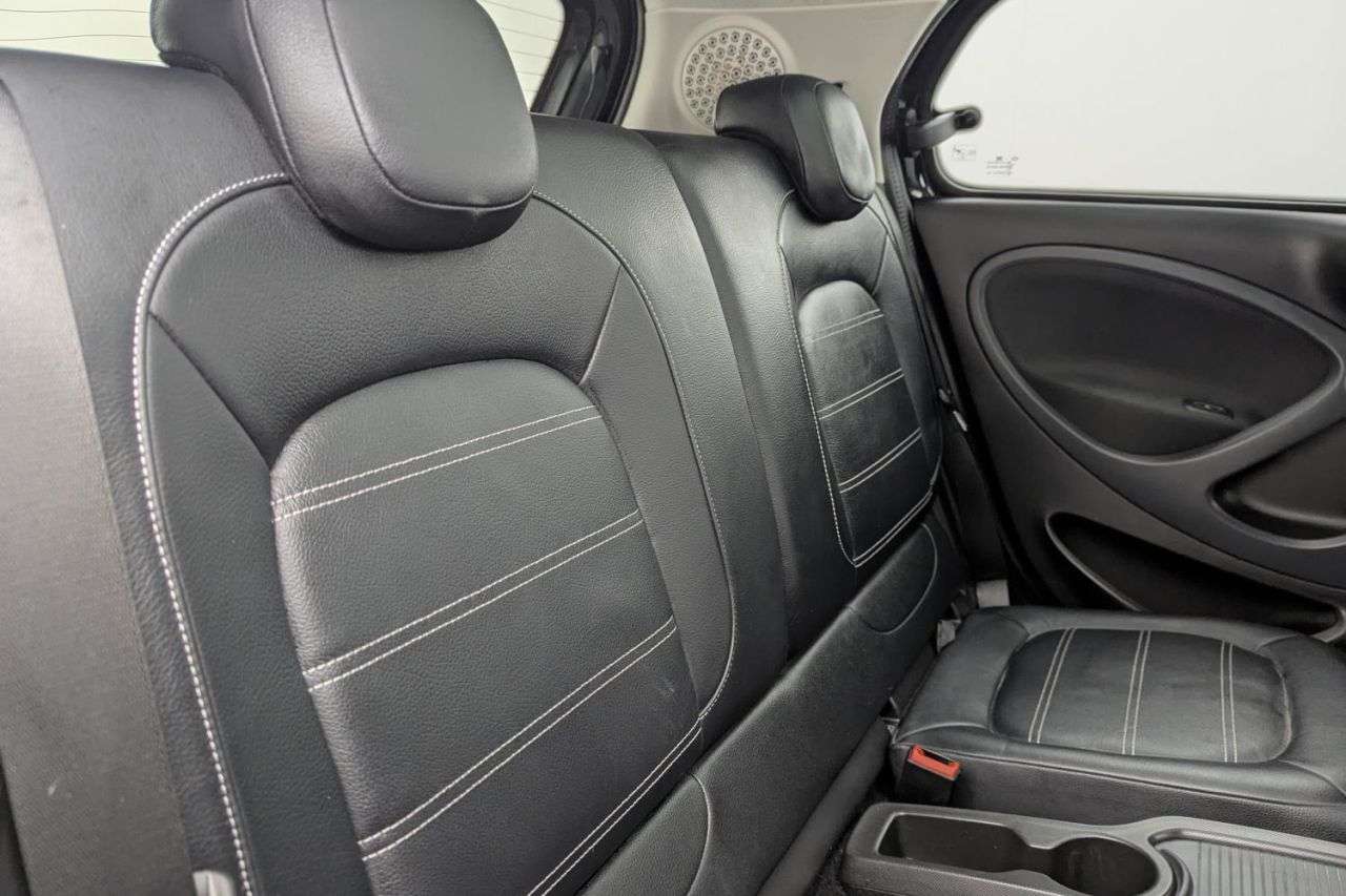 2022 SMART FORFOUR 2022 SMART FORFOUR