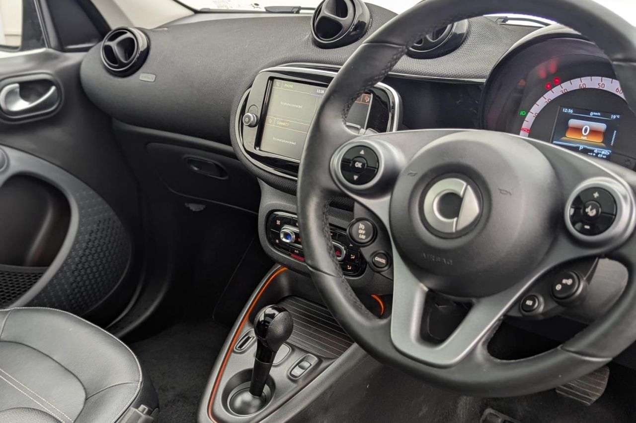 2022 SMART FORFOUR 2022 SMART FORFOUR