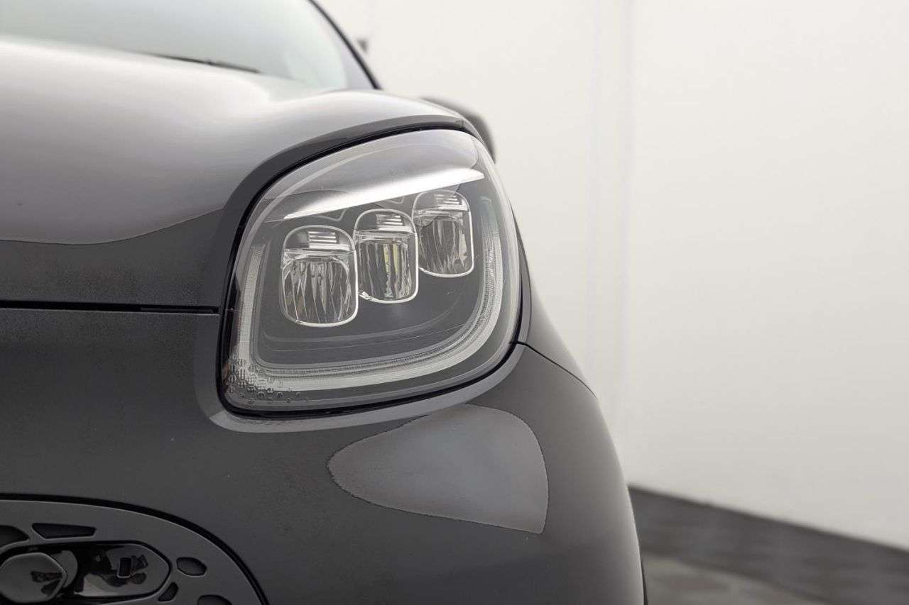 2022 SMART FORFOUR 2022 SMART FORFOUR