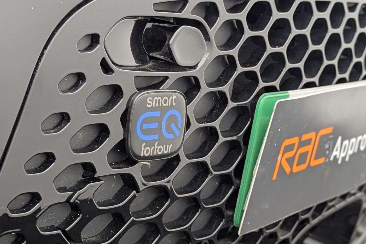 2022 SMART FORFOUR 2022 SMART FORFOUR