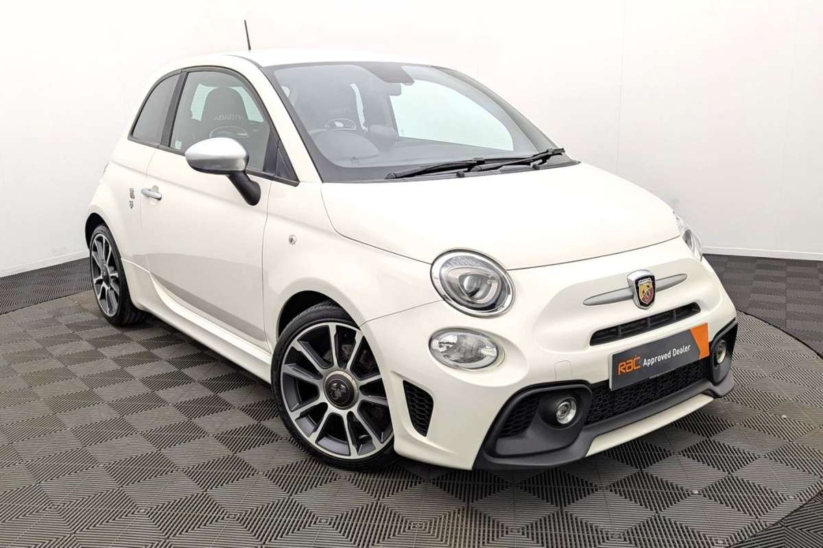 Check out this Abarth 595 2019 Petrol Manual