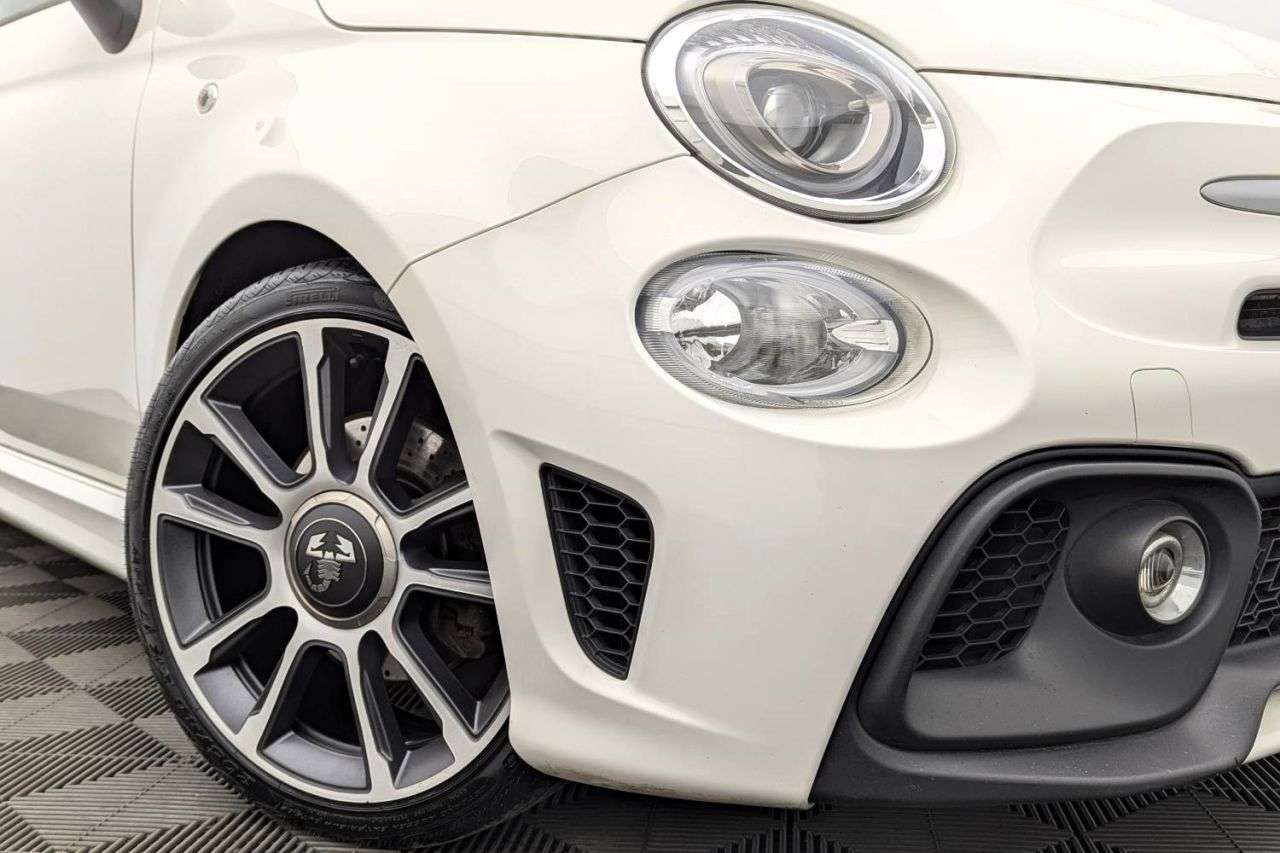 2019 ABARTH 595 2019 ABARTH 595