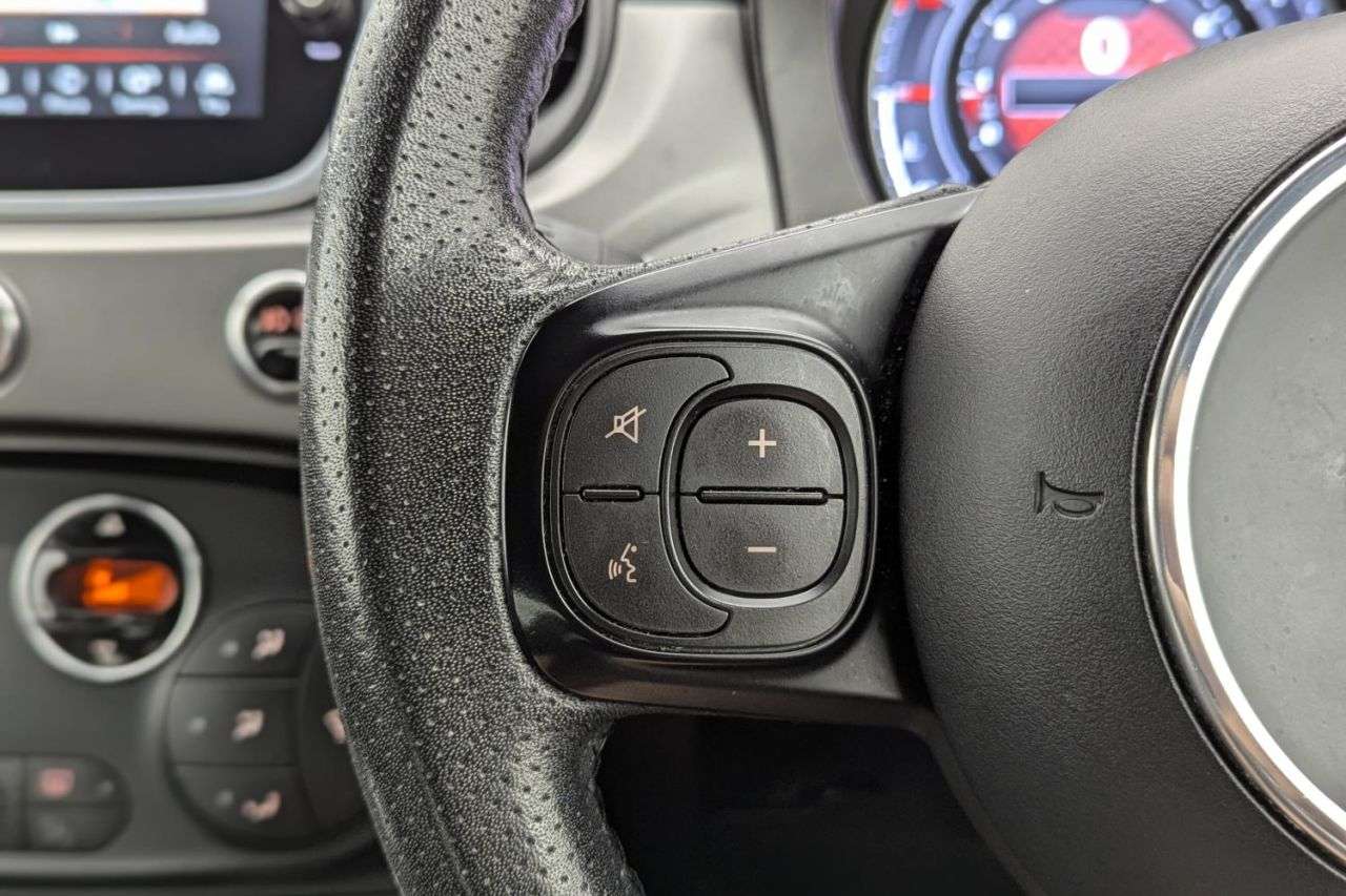 2019 ABARTH 595 2019 ABARTH 595